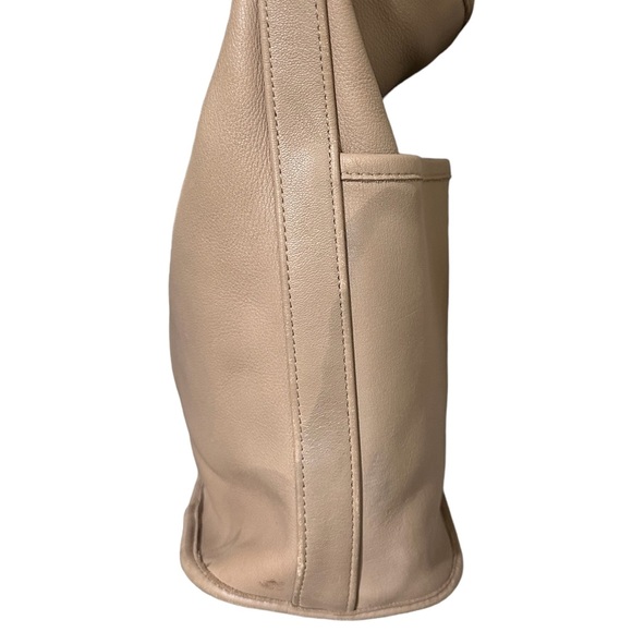 COACH #4075 Leather "Bucket Bag" USA Made early 90's Color Is Putty - Picture 11 of 12